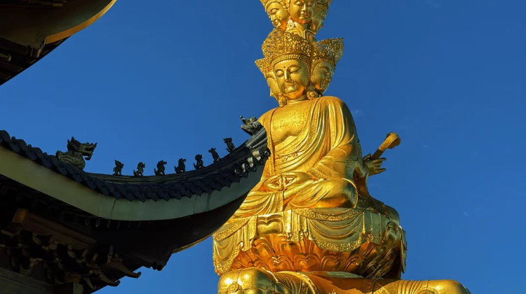 8-day 7-night · Private Tour · Chengdu + Jiuzhaigou + Huanglong Scenic and Historic Interest Area + Mount Emei + Leshan
