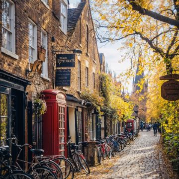 英国伦敦+卡迪夫+斯旺西+彭布罗克郡海岸线国家公园+牛津7日6晚拼小团