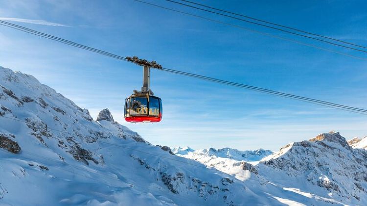 2-Day Alps Tour from Zurich: Mt Pilatus and Mt Titlis