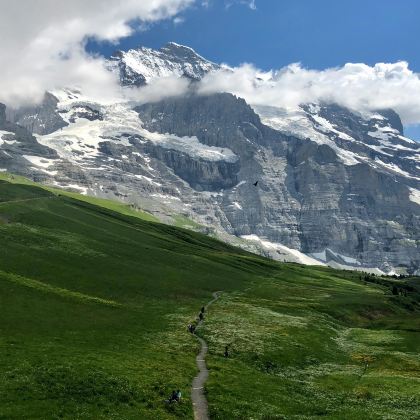 日内瓦+因特拉肯+卢塞恩+苏黎世6日5晚私家团