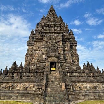 雅加达+日惹+巴厘岛13日12晚私家团