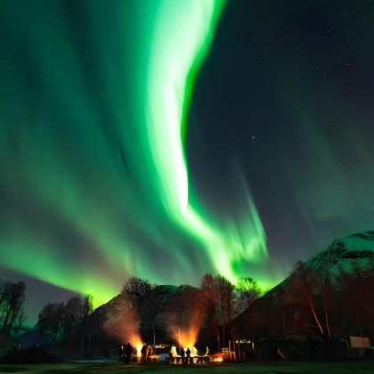 加拿大耶洛奈夫5日4晚私家团