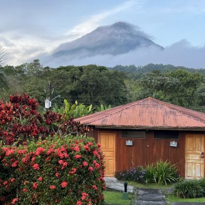 哥斯达黎加圣何塞+巴拿马巴拿马城+厄瓜多尔基多+哥伦比亚波哥大16日14晚私家团