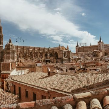 荷兰+比利时+卢森堡+西班牙+葡萄牙+法国14日13晚跟团游