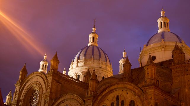 8-Day Ecuadorian Highlands Tour from Quito · Otavalo, Cotopaxi, Cuenca, Cajas National Park