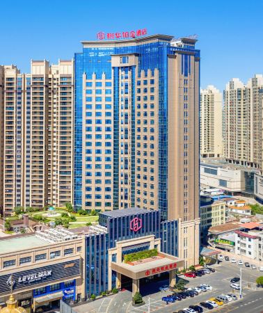 3日2晚 • 廣東惠州惠陽｜兩晚連住五星標準裕華鉑金酒店｜粵語純玩無購物｜品嚐招牌白切雞宴｜非遺傳承金牌脆皮乳鴿宴