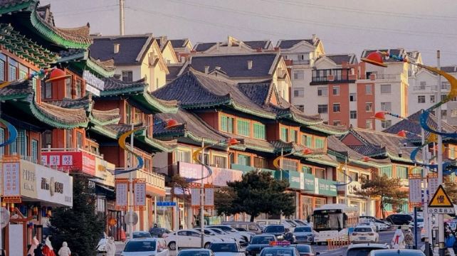 6-Day Harbin & Changbai Mountain Private Tour· Yanji, Tumen Port, Korean Folk Village | Jingbo Lake Scenic Spot | Hengdaohezi Russian Style Town Scenic Area