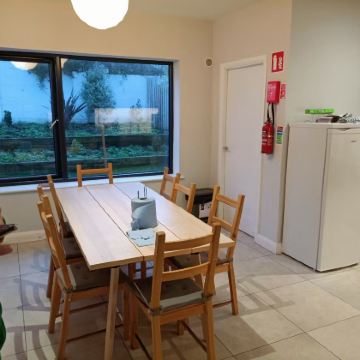 成人游学·爱尔兰15日游学独立营·探索欧洲文化底蕴·体验趣味户外短途旅行·身临国际化学习课堂·提升语言沟通能力·缔结国际友谊·感受不一样的都柏林风景