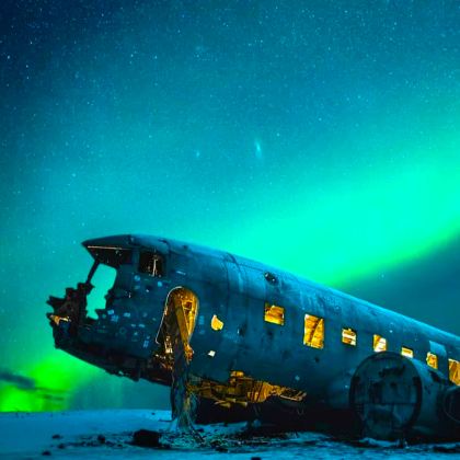 冰岛雷克雅未克+黑沙滩+蓝湖+塞里雅兰瀑布9日拼小团