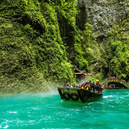 恩施市6日5晚跟团游