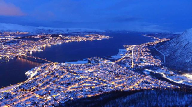 【祕境漫遊|挪威7日小衆深度遊私家團】·春節早鳥特惠+1V1免費定製行程+追光極地三嶼深度+羅弗敦羣島全景+極北孤獨足球場+塞尼亞羣島極光天堂+極地加勒比索瑪羅伊+特羅姆瑟藍調時刻