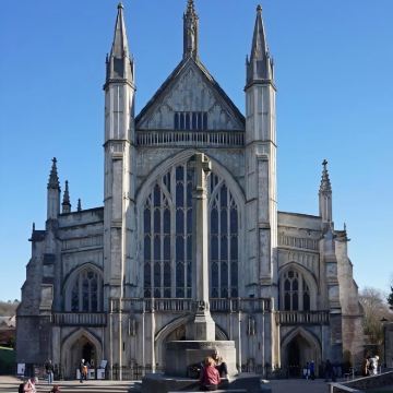 英国伦敦+温彻斯特+布赖顿7日6晚拼小团