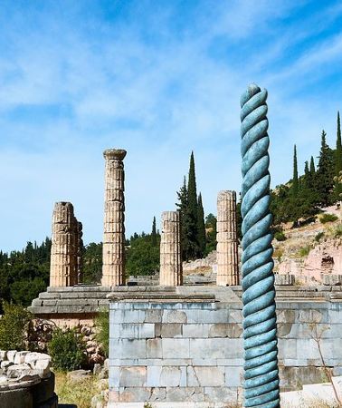 2D1N • 2-Day Private Tour to Delphi & Meteora with Great Lunch included