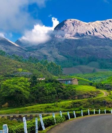 7D6N • 7-Day Kerala Luxury Tour from Cochin with Private Driver