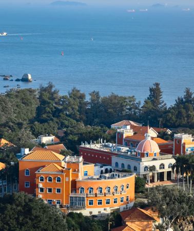 6D5N • Mountains, sea & ancient dwellings: in-depth tour of Xiamen, Gulangyu Island, Yunshuiyao & Tianluokeng Tulou