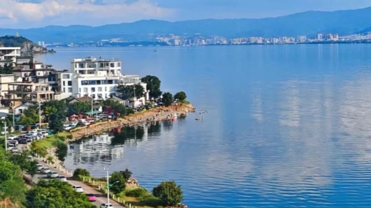 5D4N · Group Tours · Yunnan Kunming + Dali + Lijiang 5 Days 4 Nights Small Group Tour