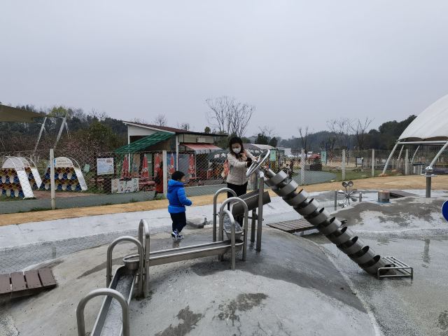 咸宁松鼠部落森林假日公园旅行图片 3