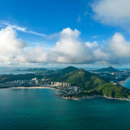 佛山+香港+澳门+珠海+海陵岛+星光大道+维多利亚港+金紫荆广场+西九文化区+大三巴牌坊+澳门威尼斯人度假区+珠海大剧院7日6晚跟团游