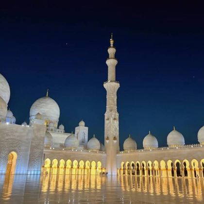 阿联酋迪拜+阿布扎比+沙迦5日4晚跟团游