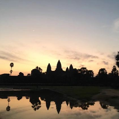 越南胡志明市+柬埔寨暹粒+河内+下龙湾11日10晚私家团