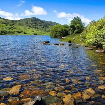 英国13日私家团