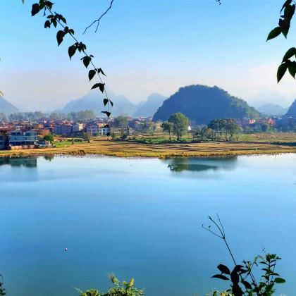 昆明+抚仙湖+石屏+元阳+弥勒+坝美世外桃源景区+普者黑景区+建水+蒙自11日10晚跟团游