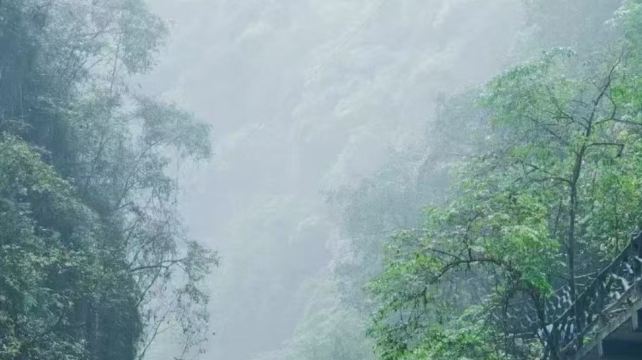 恩施土家族苗族自治州、恩施+5