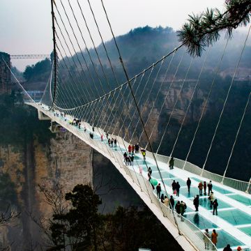 长沙+韶山+张家界+天门山+凤凰古城6日5晚跟团游