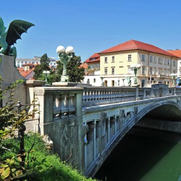 克罗地亚+斯洛文尼亚4日3晚拼小团