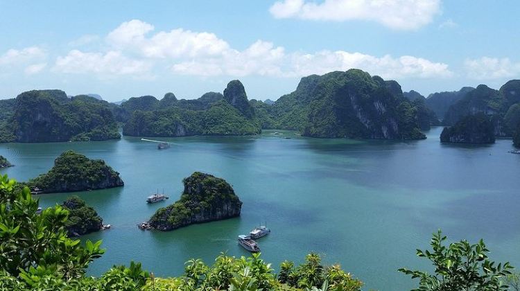 9-Day Vietnam and Cambodia at a Glance: 9-Day Discovery