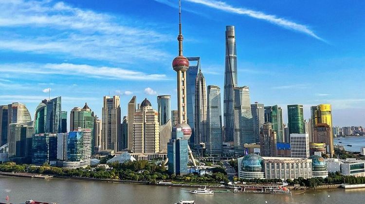 14-Day China Small Group Family Adventure Tour from Beijing to Shanghai: Pandas, Palaces, Warriors, Great Wall & Yangtze River Cruise