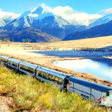 新西兰基督城+皇后镇+特卡波湖+奥拉基/库克山国家公园13日10晚跟团游