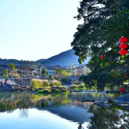 厦门+鼓浪屿+云水谣古镇+武夷山+九曲溪竹筏漂流6日5晚私家团