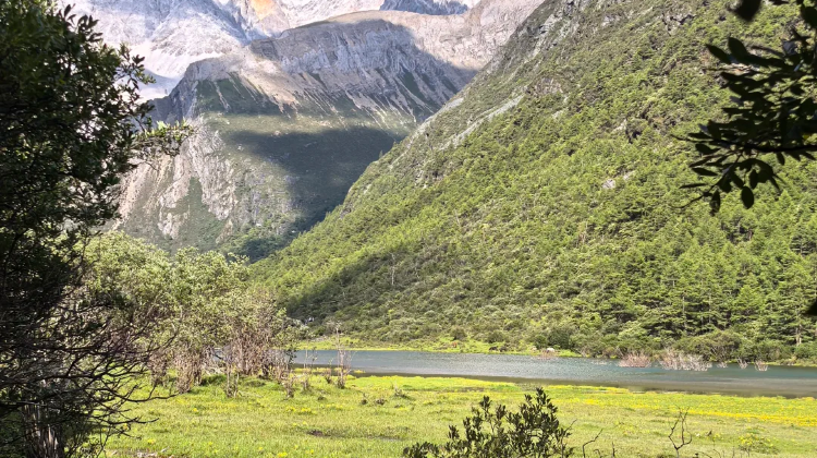 9-day 8-night · Private Tour · Chengdu + Daocheng Yading + Mount Siguniang + Xinduqiao Town