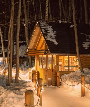 6D5N • Hokkaido grand tour: Noboribetsu Hot Springs, Lake Toya, Otaru Canals, Sapporo & Furano countryside
