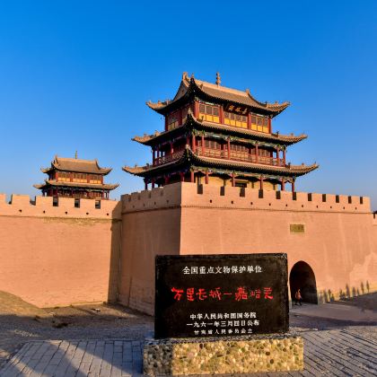 青海西宁+青海湖+茶卡盐湖+大柴旦翡翠湖旅游景区+甘肃敦煌+莫高窟8日7晚自由行