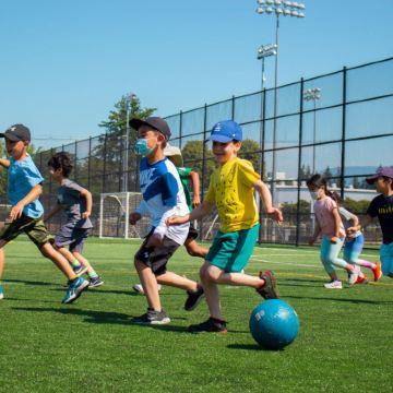 优选夏校·温哥华哥伦比亚大学全球青少年英语夏校14天夏令营 | ESL课程18节 | 校园活动 | 斯坦利公园，惠斯勒，本地游乐园，飞跃加拿大，温哥华老城徒步，海滩BBQ，科学中心，格兰维尔岛