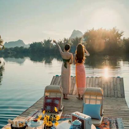 南宁+德天跨国瀑布景区+明仕田园+北海+涠洲岛6日5晚私家团