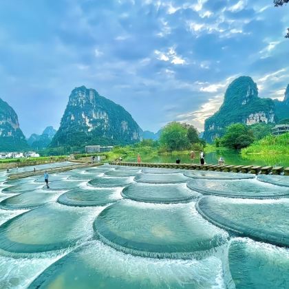 广西南宁+崇左+德天瀑布+明仕田园+通灵大峡谷+峒那屿湾景区+巴马8日7晚私家团