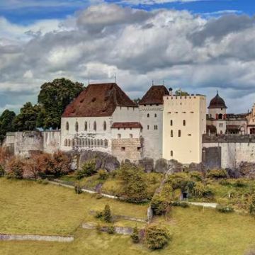 瑞士日内瓦州+蒙特勒+少女峰+米伦5日4晚私家团