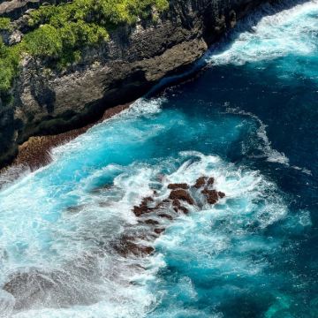 印度尼西亚巴厘岛+佩妮达岛+科莫多岛7日6晚跟团游