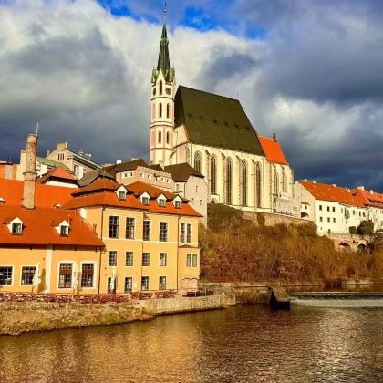 匈牙利+斯洛文尼亚+克罗地亚+波黑+黑山+塞尔维亚13日跟团游