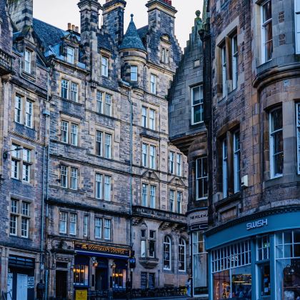 英国伦敦+牛津+剑桥+温德米尔+爱丁堡+约克5日4晚拼小团