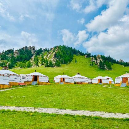 蒙古乌兰巴托+成吉思汗骑马雕像+特日勒吉国家公园+哈拉和林6日5晚自由行