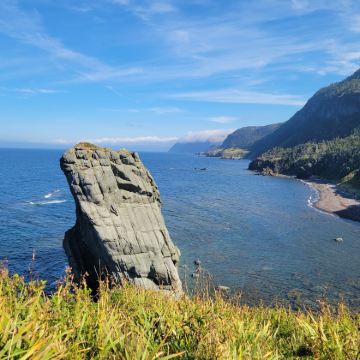 加拿大哈里法克斯+布雷顿角岛+布雷顿角高地国家公园+格罗斯莫恩国家公园8日7晚跟团游