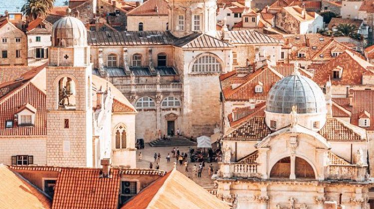 布达佩斯、萨格勒布+11