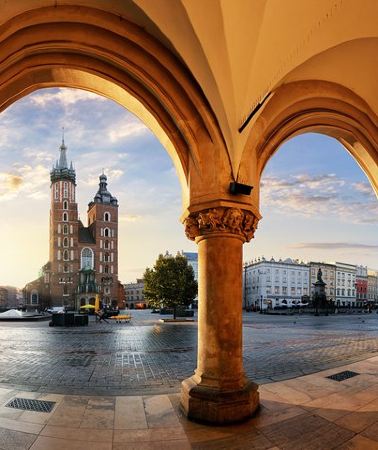 3D2N • 3 days in Krakow: transport, accommodation and tours