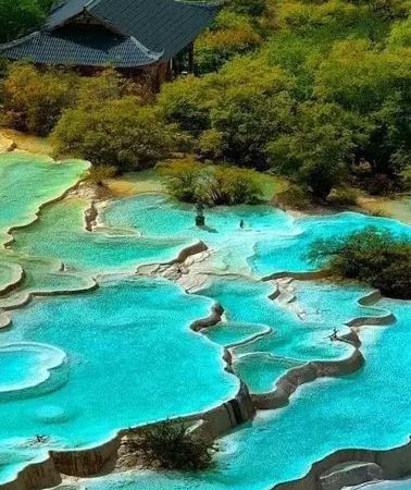5D4N•Chengdu + Jiuzhaigou + Huanglong National Scenic Area