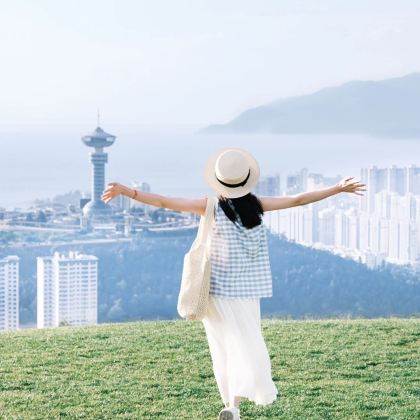 大理市+苍山+洱海+泸沽湖5日4晚拼小团