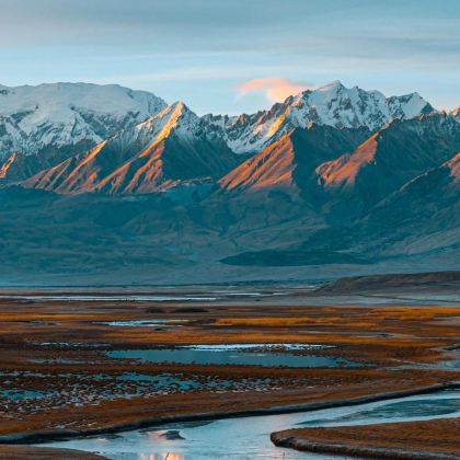 新疆南疆+喀什市+帕米尔高原5日4晚私家团